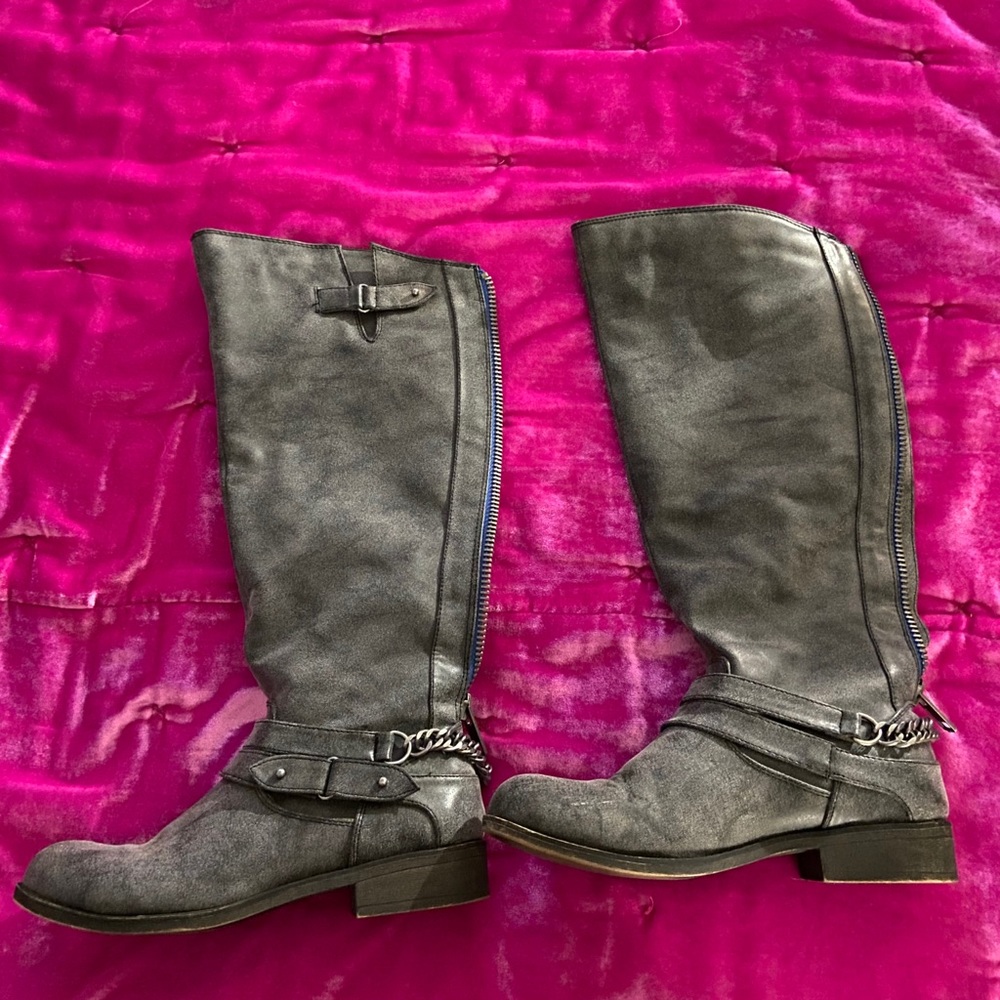 Steve Madden boots